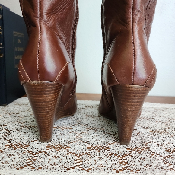GUESS Tereza Wedge Heeled Leather Boot - Picture 8 of 16